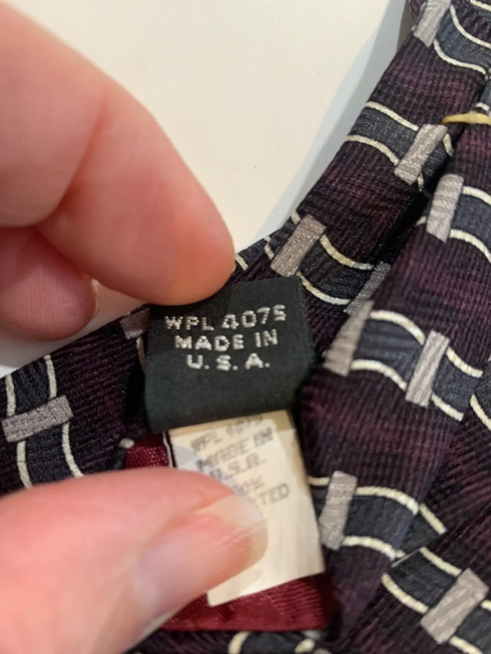 Vintage Oscar de la Renta Purple and Gray Geometric Silk Tie